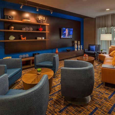Courtyard By Marriott Reno Downtown/Riverfront Екстериор снимка