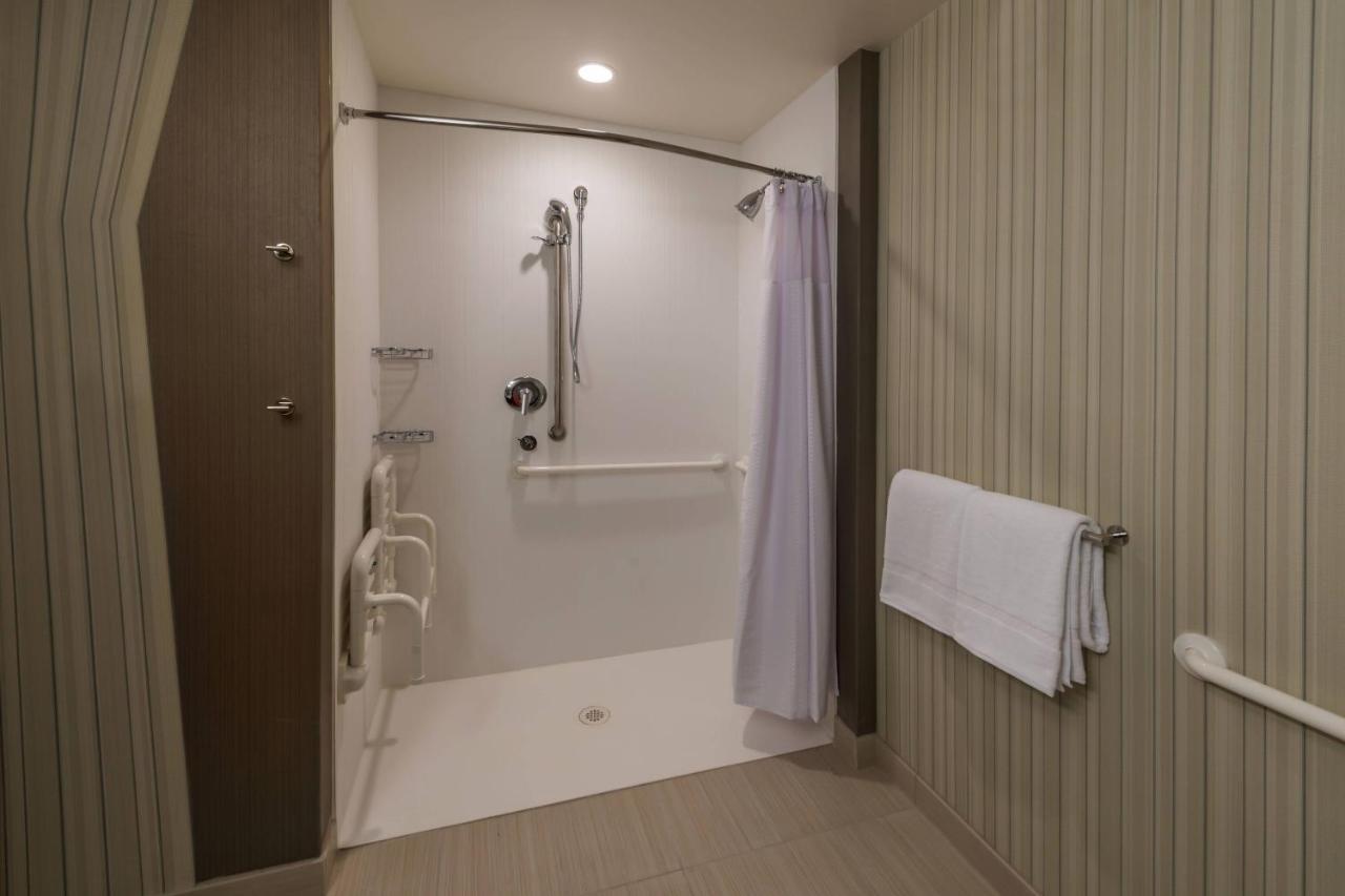 Courtyard By Marriott Reno Downtown/Riverfront Екстериор снимка