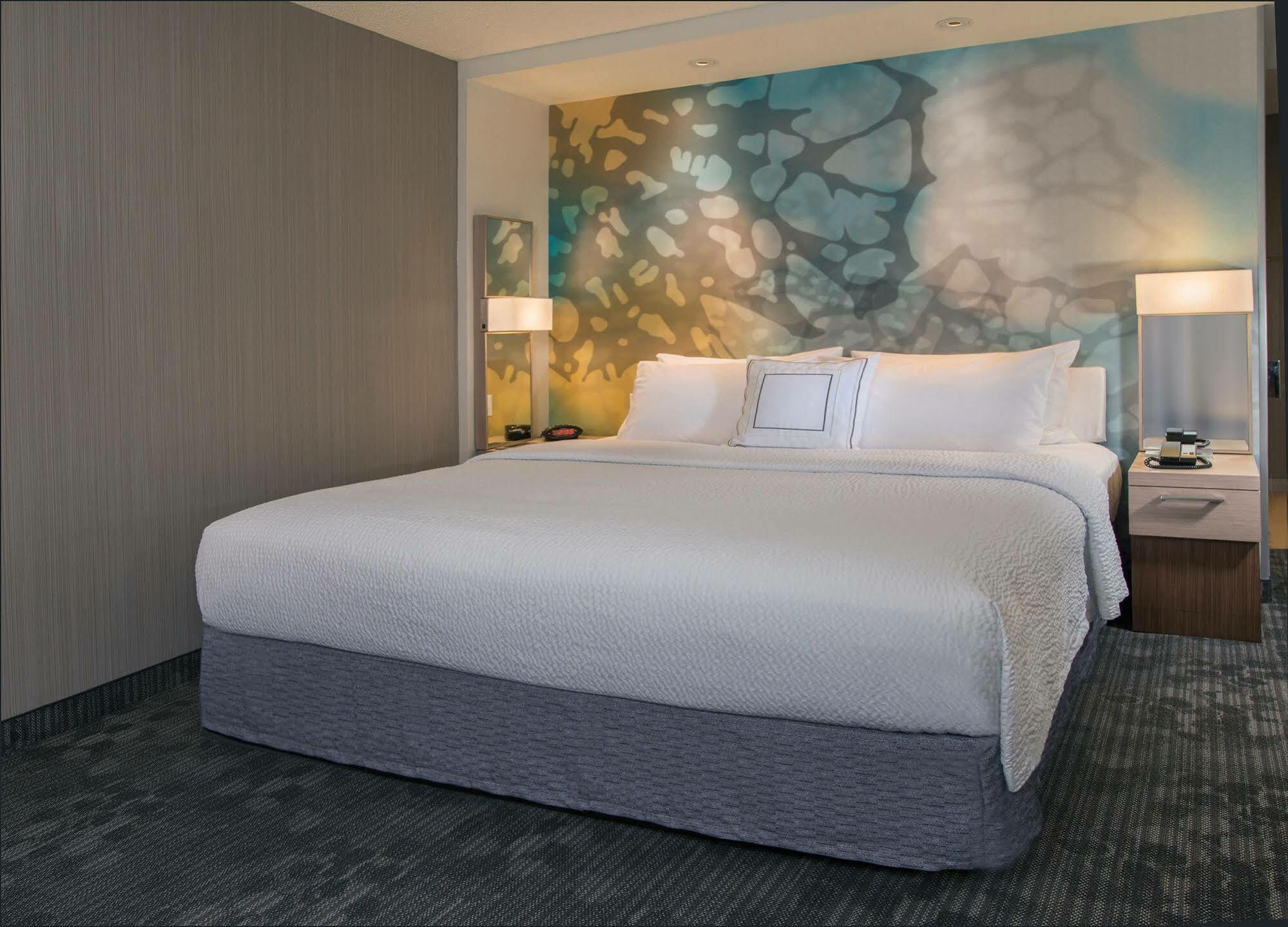 Courtyard By Marriott Reno Downtown/Riverfront Екстериор снимка